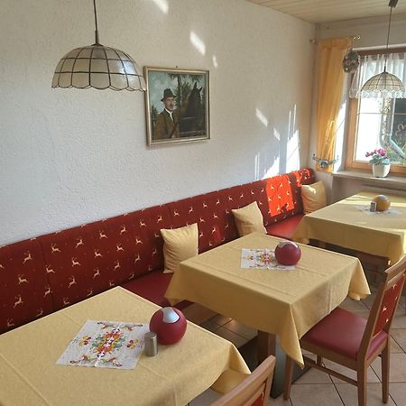 Hotel Garni Hubertushof Bad Fussing Exterior photo