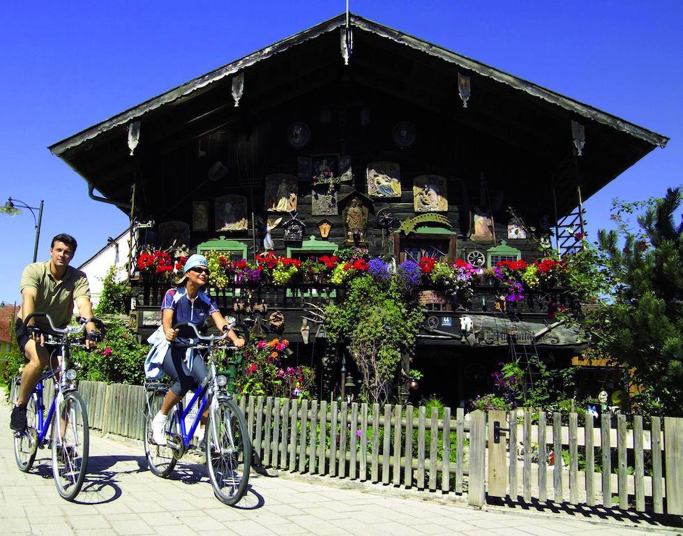 Hotel Garni Hubertushof Bad Fussing Exterior photo